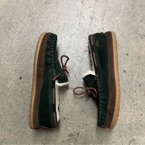 L.L. Bean Lamb Fur Moc Slippers (10 Medium)